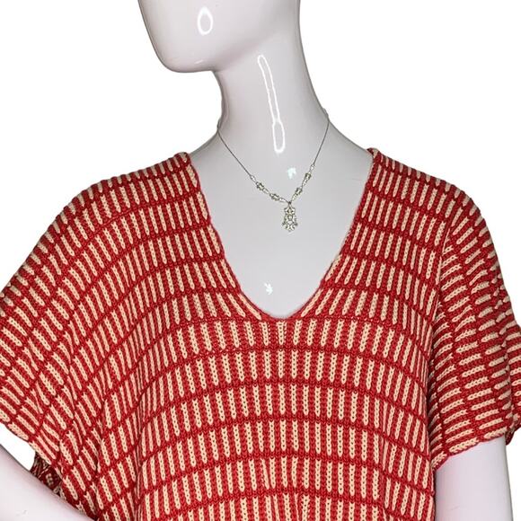 Free People Chunky Knit Poncho Sweater Short Sleeve Back Zipper Closure Size S - Picture 2 of 12